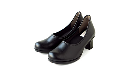 複数のガーデン パンプスが映った写真